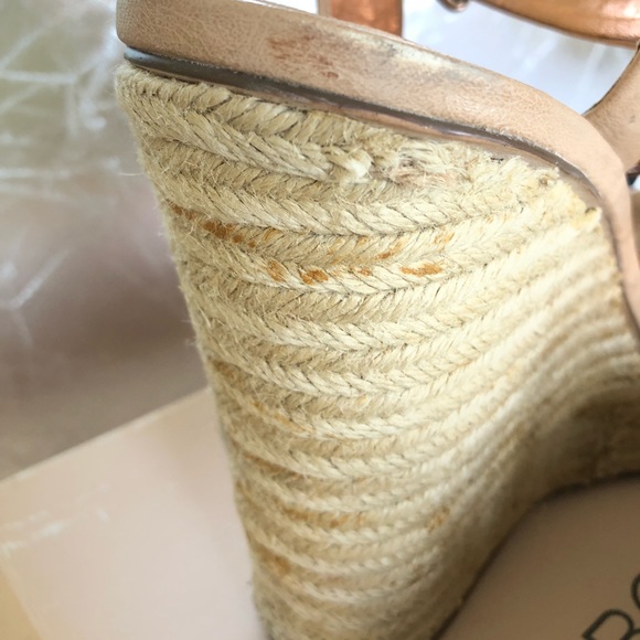 BCBGeneration BG-Frankee Wedge Platform - Picture 4 of 8